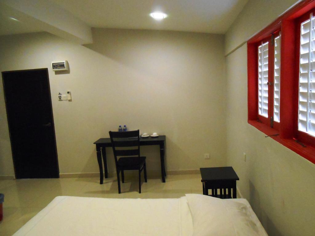 Kt Chinatown Lodge Куала-Тренгану Экстерьер фото