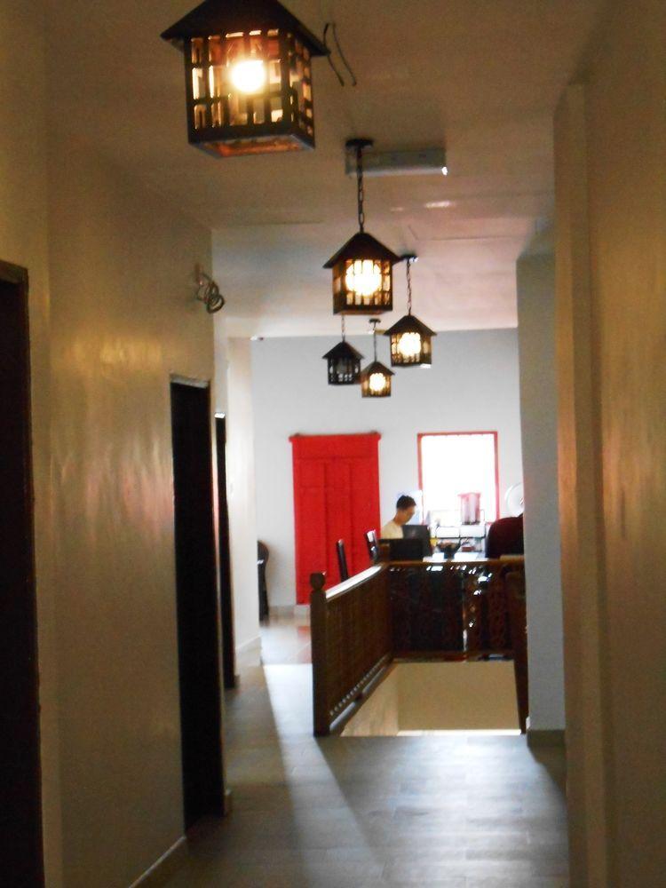 Kt Chinatown Lodge Куала-Тренгану Экстерьер фото